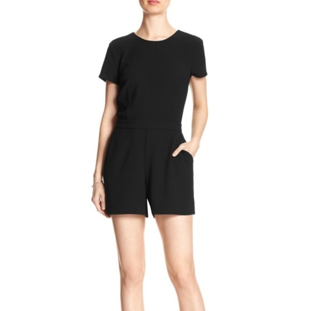 Banana Republic Women's Elegant Black Jumpsuit - Size 4